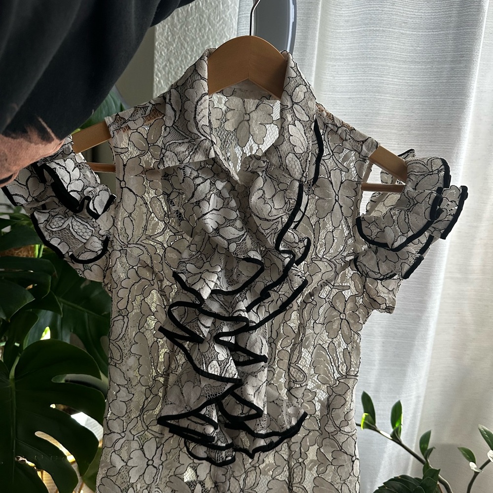 Anne Fontaine White Lace Blouse with Black Accents